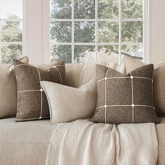Foindtower Pack of 2 Decorative Faux Linen Jacquard Check Throw Pillow Covers Farmhouse Cushion Cover with Grid Textured Accent Pillowcase for Couch Sofa Living Room Home Decor,22×22 Inch,Cocoa Brown