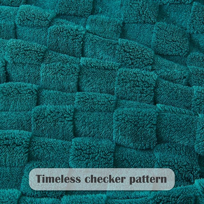NEWCOSPLAY 3D Checkered Flannel Twin Blanket, Dark Teal, 60"x80" | Super Soft Cute Lightweight Decorative Premium Silky Fleece Blanket for Couch Sofa Bed, Gift for Women Men, All Season Use