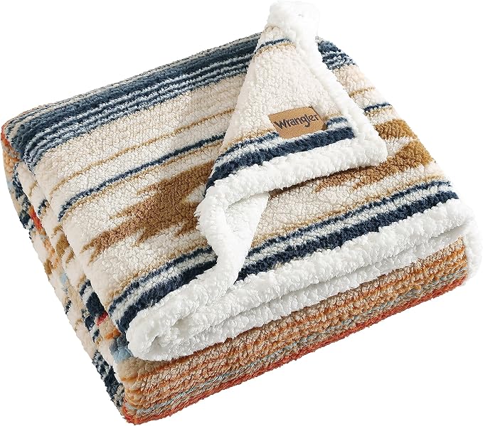 Wrangler - Throw Blanket with Sherpa Reverse, Super Soft Plush Bedding, Yellowstone-Inspired, Dorm Room Essentials, 50x60, Coyote Sands Ivory