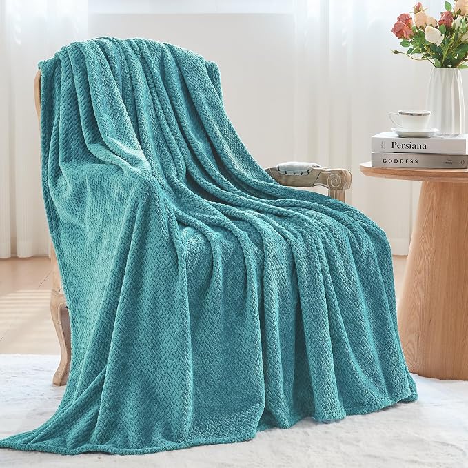 NEWCOSPLAY Fleece Leaves Pattern King Blanket, Dark Blue, 90"x110" | Super Soft Throw Blanket, Lightweight Cozy Bed Sofa Blanket, Premium Silky Flannel Fleece, Travel Blanket for All Season Use