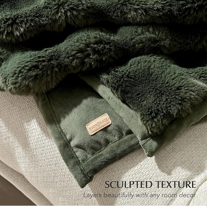 Faux Rabbit Fur Bubble Throw Blanket, 60"x80", Green | Ultra Soft, Luxury Faux Rabbit Fur Throw, Thick Warm Bubble Blanket, Cozy Fluffy Reversible, for Bed, Couch, Chair, Sofa