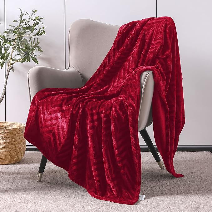 Whale Flotilla Flannel Fleece Fall Throw Blanket for Couch, Red | Lightweight Breathable Soft Sofa Throws, Plush Fluffy Chevron Design Decorative Blankets for Home Life, 50x60 Inch