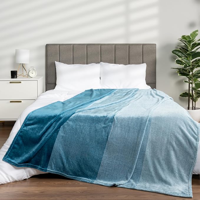 PAVILIA Teal Blue Ombre Fleece Throw Blanket for Couch Sofa Bed, 60x80 Twin | Gradient, Soft Plush Flannel Fleece, Lightweight Accent Blanket, Warm All Season, Machine Washable, Cozy Decor Gift