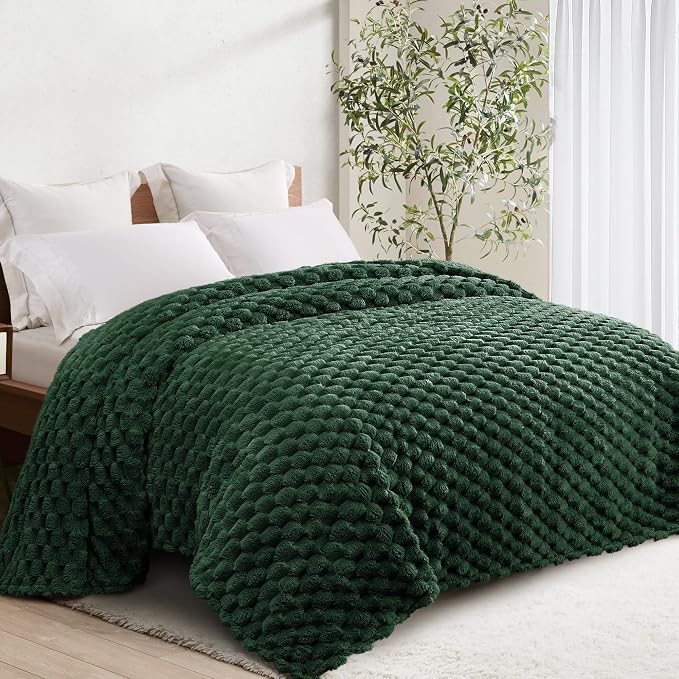 Whale Flotilla Soft Fleece Queen Size Bed Blanket 3D Jacquard Emerald Green | Lightweight Breathable Coverlet Bedspread for All Seasons, Super Cozy Plush Fluffy Fuzzy Decorative Blanket for Bed, 90"x90"