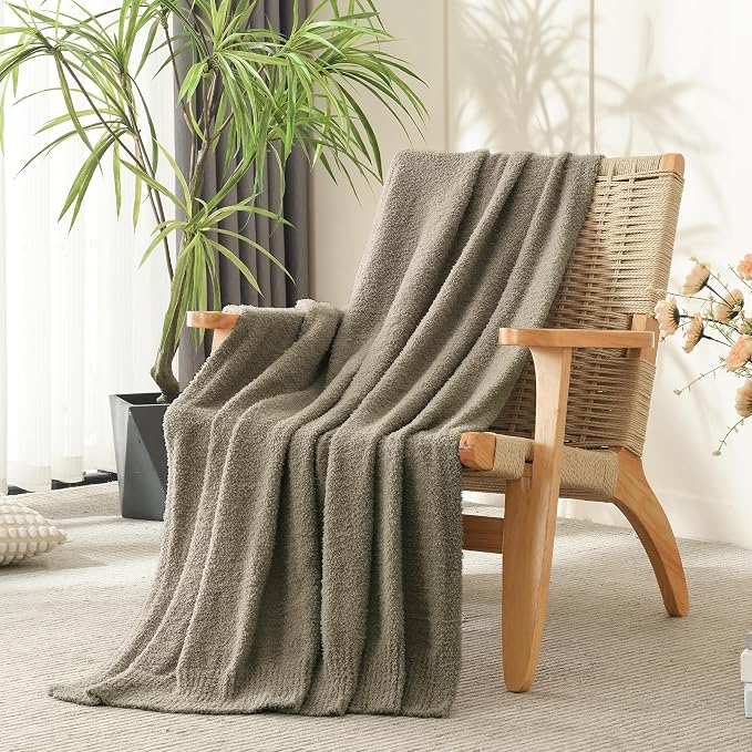 Taupe Throw Blanket for Bed, Super Soft Knit Boucle Blankets, Cozy Fleece Fuzzy Fluffy Plush Chenille Throws Blanket for Couch, Sofa, 60 x 80 inches