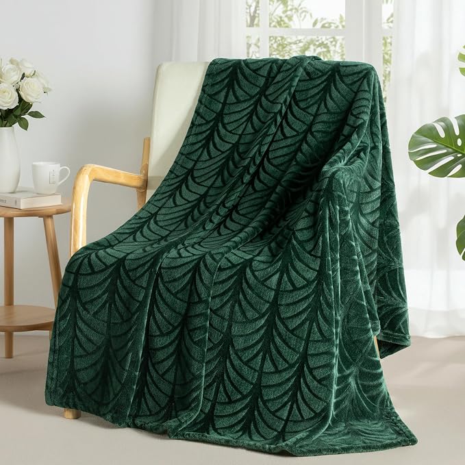 Whale Flotilla Soft Flannel Fleece Throw Blanket for Couch, Emerald Green | Cozy Lightweight Breathable Velvet Sofa Throws, Plush Fluffy Vintage Pattern Decorative Blanket for Bed, All Season, 50"x60"