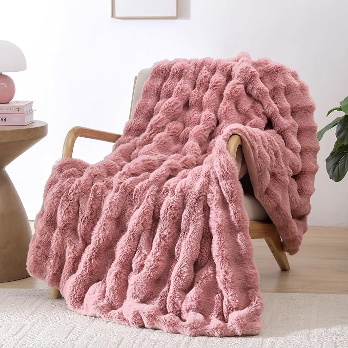 Faux Rabbit Fur Throw for Couch - Old Pink Bubble Blanket 60"x80" | Fluffy Plush Fuzzy Throw for Sofa & Bed, Super Soft Cozy Comfrt Blanket, Luxury Aesthetic Pink Decor Gift for Women