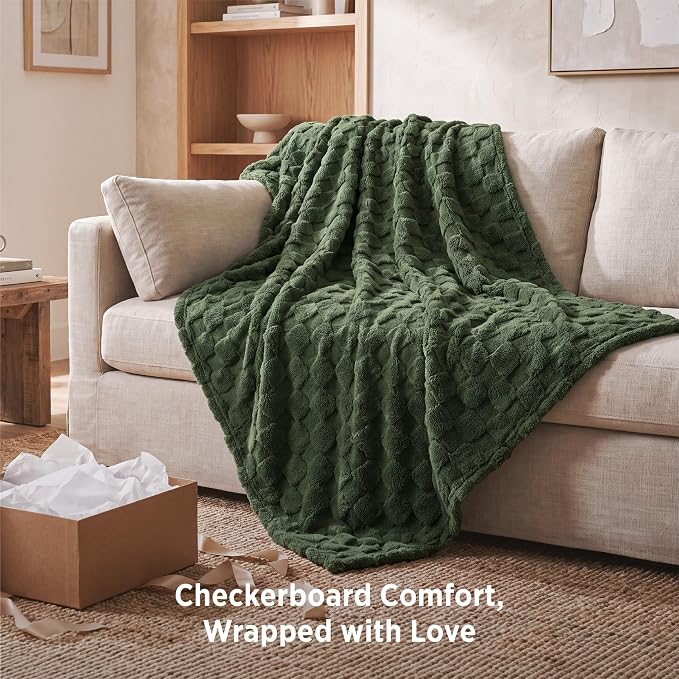 Bedsure GentleSoft Twin XL Blanket for Bed - Super Soft Cozy Fleece Blankets for Kids, Cute Throws for Girls, Dorm Room Essentials for Girls Teens Back to School, Bronze Green, 66x90 Inches