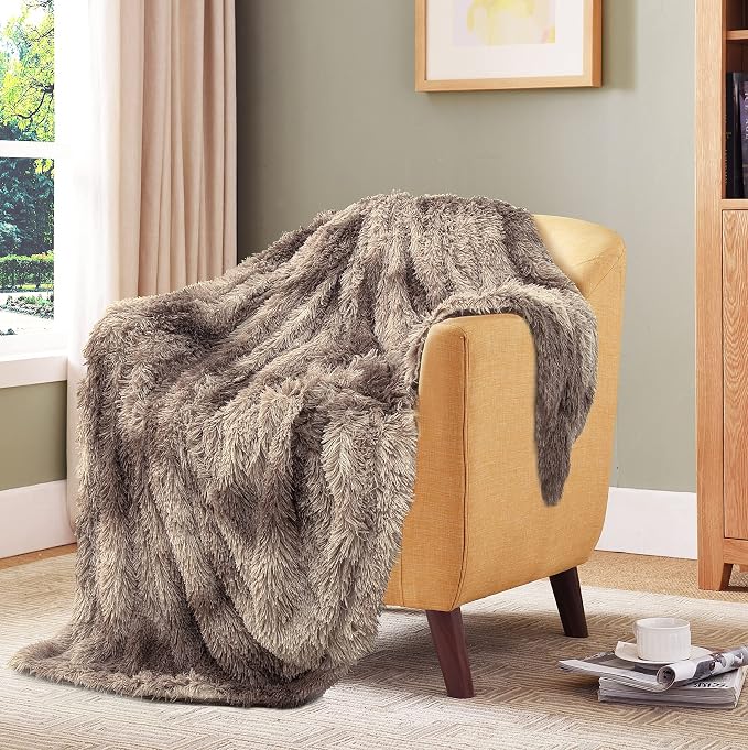 Decorative Extra Soft Faux Fur Throw Blanket,Solid Reversible Fuzzy Lightweight Long Hair Shaggy Blanket,Fluffy Cozy Plush Fleece Comfy Microfiber Fur Blanket for Couch Sofa Bed,Tie Dye Brown