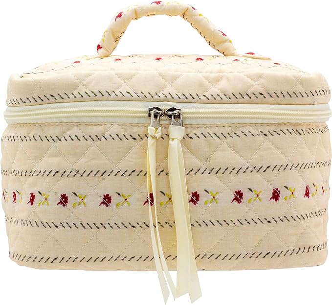 PAZIMIIK Quilted Makeup Bag Large Travel Zipper Soft Cosmetic Case for Women Girls Make Up,Little Flower Beige