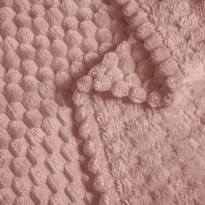 Vessia Flannel Fleece Twin Size Blanket(60x80 inch), 3D Jacquard Pink Fuzzy and Warm Blanket for Couch,Sofa,Bed,Chair, 300GSM Super Soft Touch Cozy Lightweight Home Decor for All-Season