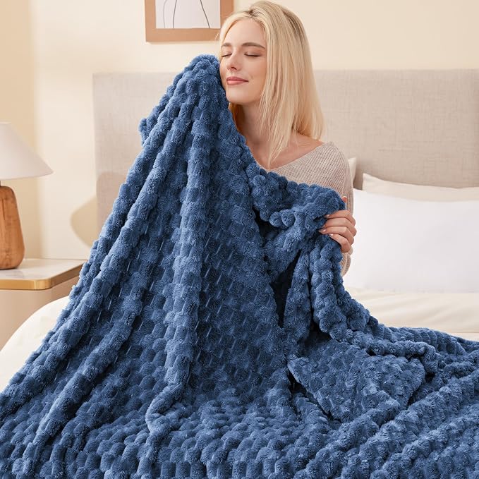 EXQ Home Soft Fleece Blanket Full Size – Cozy Lightweight 3D Imitation Turtle Shell Jacquard Blanket for Couch Bed – All-Season Warm Fuzzy Flannel Blanket for Women Mom Her Gifts(84"x90",Dark Blue)
