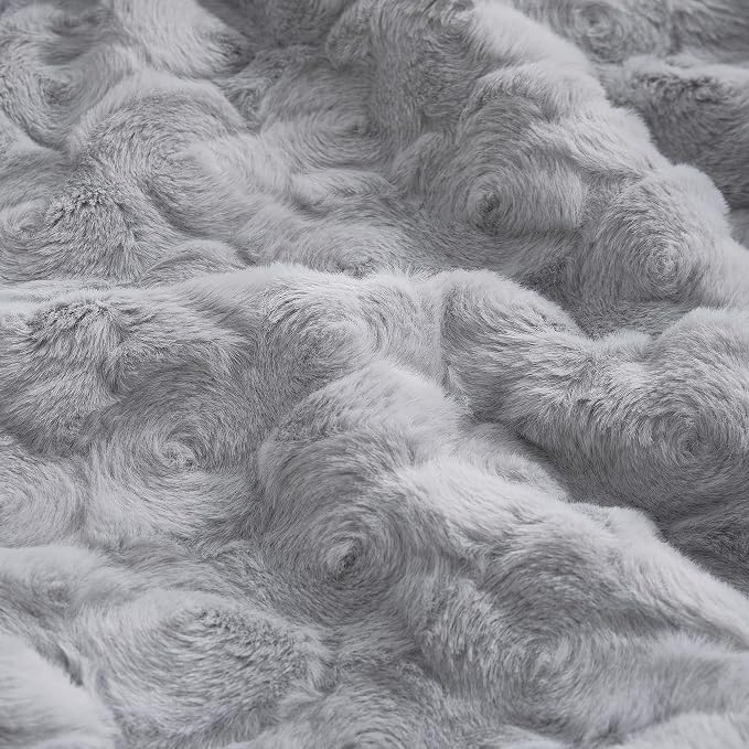 Fluffy Reversible Faux Fur Throw Blanket Thick Warm Blankets Cozy for Couch | Soft Plush Machine Washable Bed Home Decor, Large 50x70 Inch, for Women Men