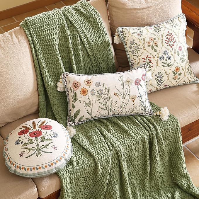 Designer Linen Throw Pillow Cover,Set of 2,18"x18"-Serenity B | Vintage Elegant Square Decor Pillow Cover,Concealed Zipper Design,Colorful Floral Pattern,Sofa,Bedroom,Living Room,Chairs