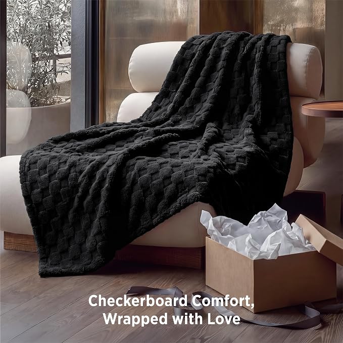 Bedsure Checkered Soft Cozy Twin XL Blanket for Bed, Black, 66"×90" | Couch/Sofa/Bed, Lightweight, Soft Cozy Cute, All Season, Gifts for Men, Home Decor