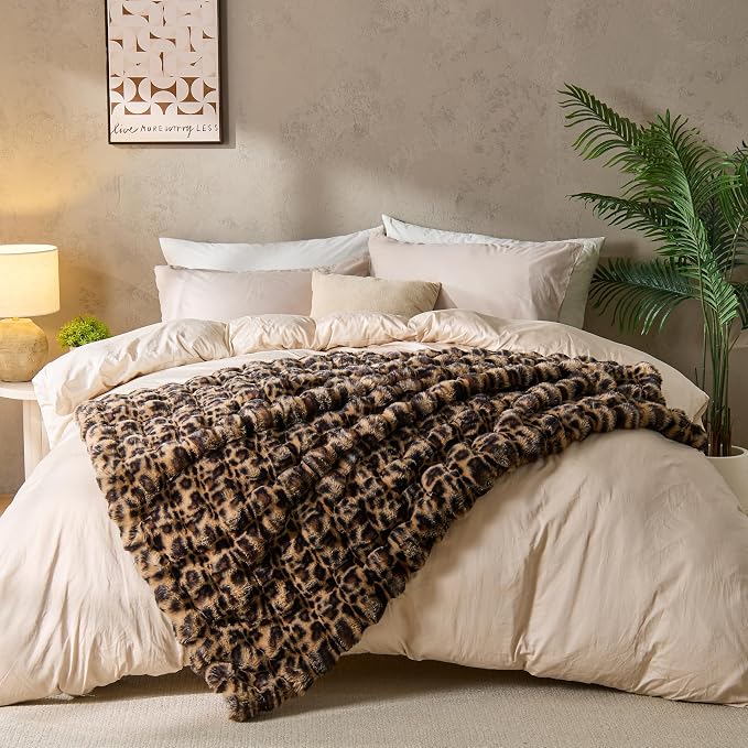 DOWNCOOL Large Faux Rabbit Fur Throw Blanket, Soft Fluffy Fuzzy Plush Bubble Blanket for Couch Sofa & Bed, Cozy Warm Luxury Fleece Minky Blanket, 90x90 Inches Leopard Print