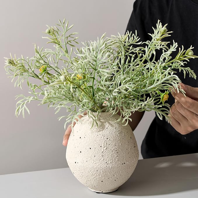 PORCER Ceramic Flower Vase, 6.22 Inch Rustic Farmhouse Vase Home Decor, Handcrafted Vintage Pottery Vase, Small Terracotta Vases for Living Room, Table, Shelf, Fireplace, Cream-White