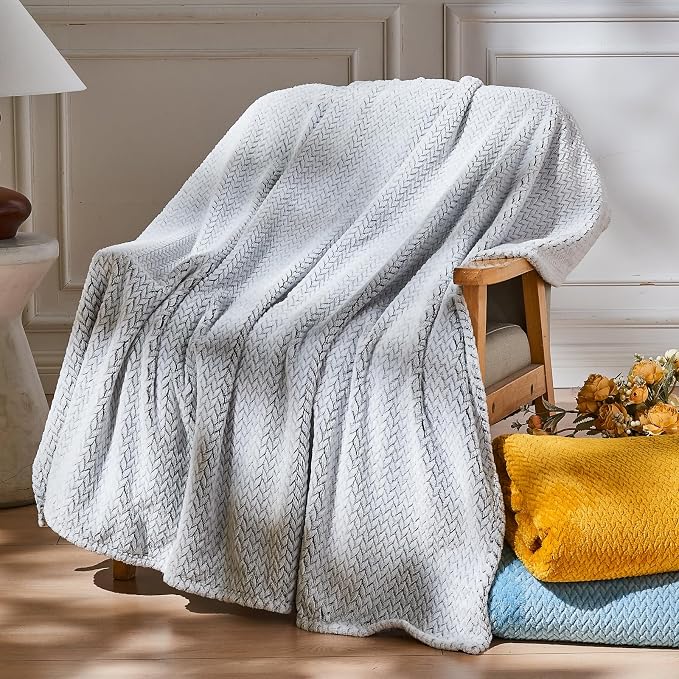 NEWCOSPLAY Fleece Leaves Pattern King Blanket, Frosty Dark Grey, 90"x110" | Super Soft Throw Blanket, Lightweight Cozy Bed Sofa Blanket, Premium Silky Flannel Fleece, Travel Blanket for All Season Use