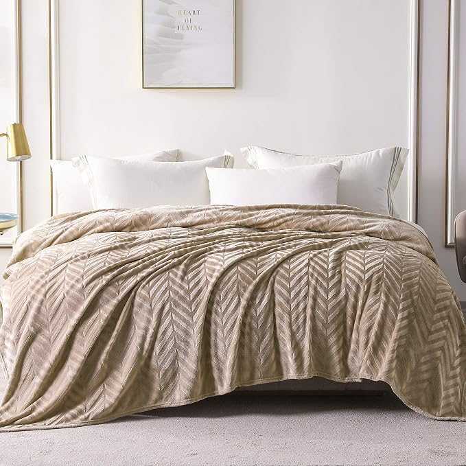 Whale Flotilla Flannel Fleece Fall Bed Blanket Twin XL Size, Champagne | Lightweight Breathable Soft Bedspread, Plush Fluffy Coverlet Chevron Design Decorative Blanket for Home Life, 90x66 Inch