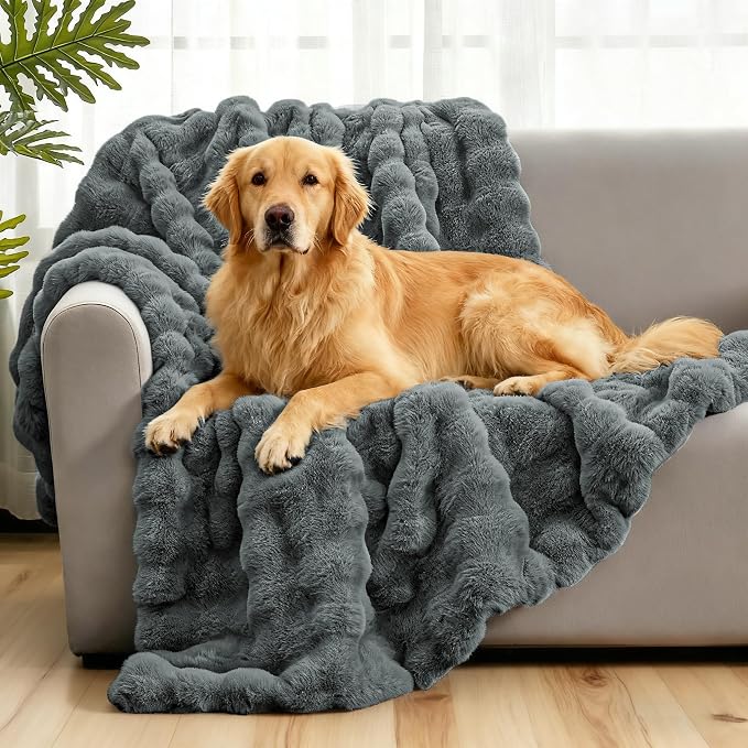 Waterproof Dog Blanket for Sofa Bed Couch, Couch Cover Blanket Fluffy Faux Rabbit Fur Thick Reversible Furniture Protection, Fuzzy Soft Pet Blanket for Small Medium Large Dogs/Cats