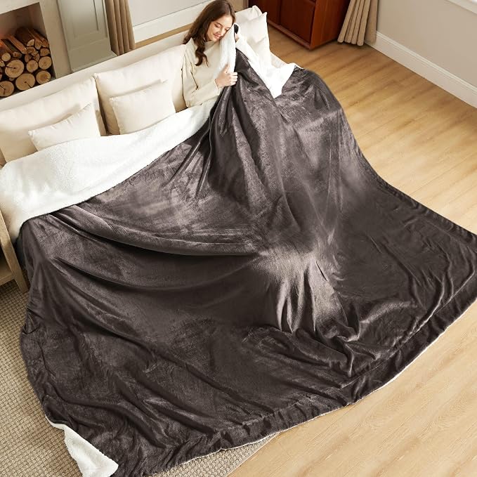 Bedsure GentleSoft Sherpa Fleece Cal King Blankets for Bed, Non-Heated, Thick and Warm Oversized Throw for Women and Men, Soft Fuzzy Plush Large Blanket for Winter, Brown, 112x98 Inches