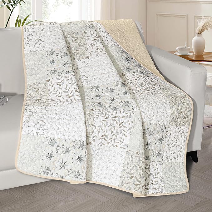 Exclusivo Mezcla Reversible Boho Quilted Throw Blanket, 50"x 60" | Lightweight Summer Quilt Throw, Designed for Bed/ Couch/ Sofa, Grey Patchwork Pattern