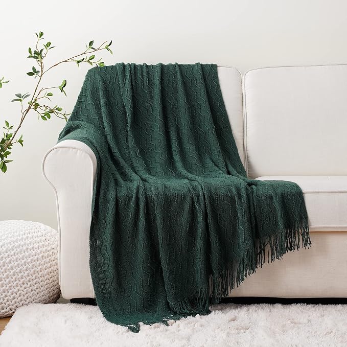 BATTILO HOME Christmas Green Throw Blanket for Couch, Forest Green Throw Blankets, Christmas Decorative Throw Blanket for Sofa Bed, Christmas Decor, 50"x60"