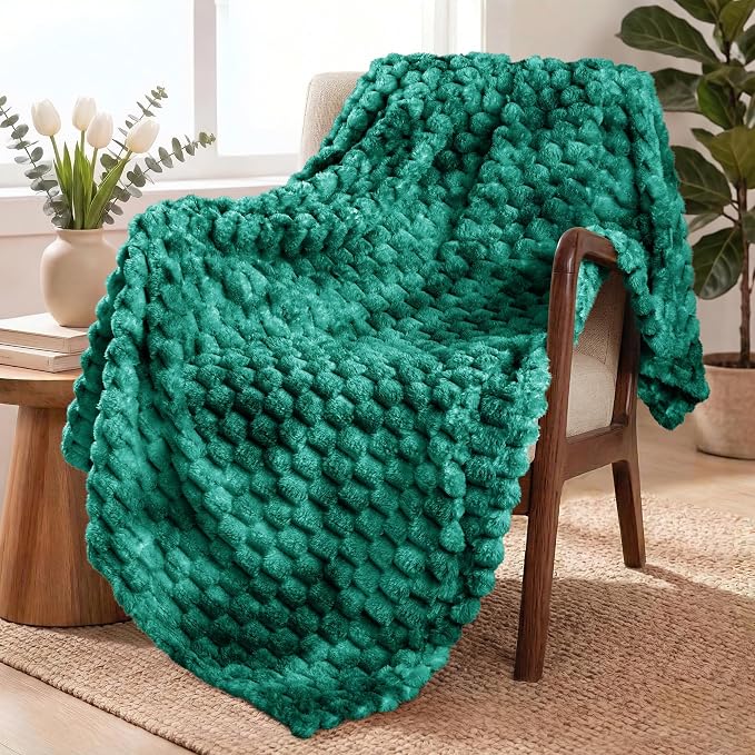 Exclusivo Mezcla Large 3D Fleece Throw Blanket for Couch, Tie-dye Teal | Extra Soft Fuzzy Plush Lightweight Throws, Cozy Fluffy Decorative Blankets for All Seasons, 50x70 Inches