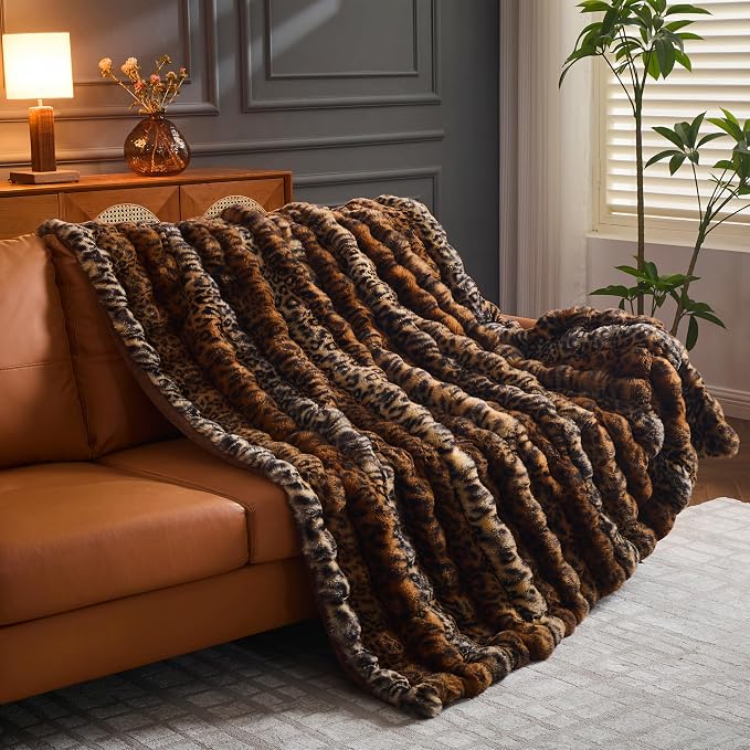 Leopard Faux Fur Blankets 60''x80'' for Bed, Sofa, Couch, Travel and Camping, 750 GSM Double Sided Fluffy Warm Thick Throw Blanket, Super Soft Cozy Plush Cheetah Print Blankets for All Seasons