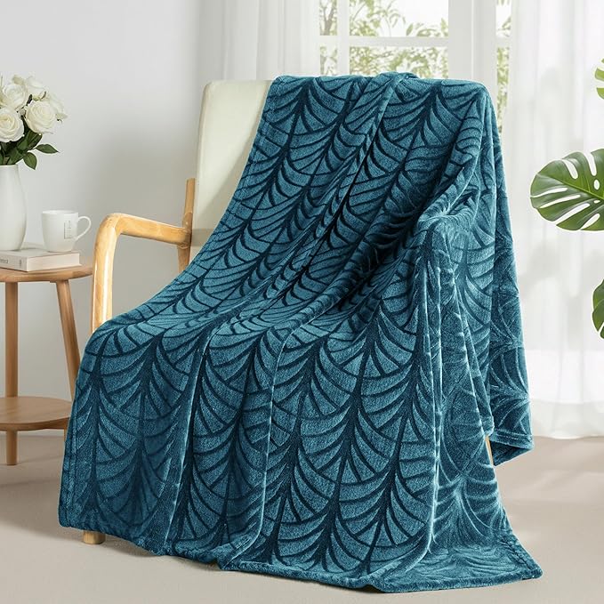 Whale Flotilla Soft Flannel Fleece Throw Blanket for Couch, Teal | Cozy Lightweight Breathable Velvet Sofa Throws, Plush Fluffy Vintage Pattern Decorative Blanket for Bed, All Season, 50"x60"