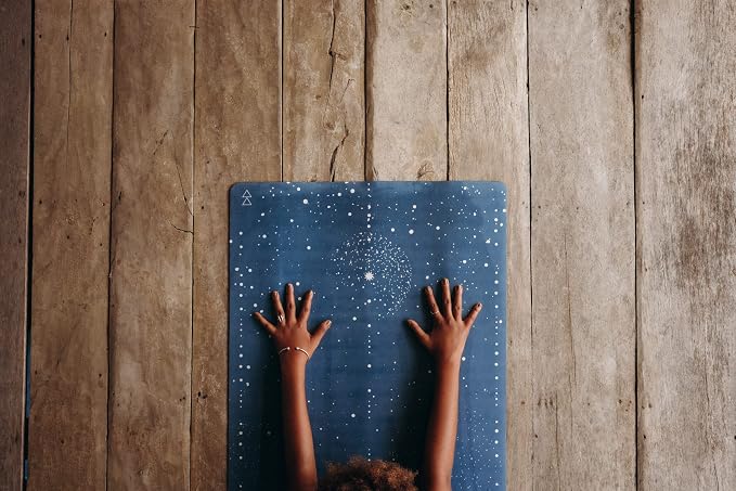YOGA DESIGN LAB | The Combo Yoga Mat | 2-in-1 Mat+Towel | Eco Luxury | Ideal for Hot Yoga, Power, Bikram, Ashtanga, Sweat | Studio Quality | Includes Carrying Strap!