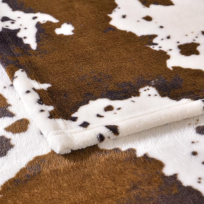 Bnuitland Brown Cow Print Flannel Throw Blanket (60x80 Inches), 300 GSM Double Sided Twin Size Bed Fleece Blanket, Super Soft Cozy Outdoor Lap Throw, Lightweight Fuzzy Home Decor