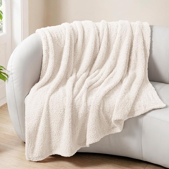 Exclusivo Mezcla Fleece Throw Blanket for Couch and Sofa, 50" x 60" | Super Soft and Cozy Fluffy Blanket for Women, Lightweight and Fuzzy Throw for Home Decor, All Season, White