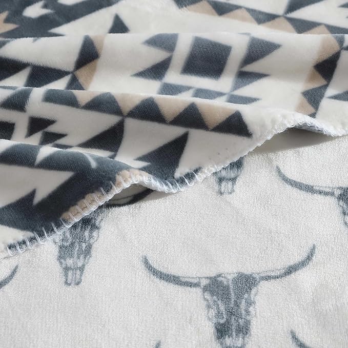Wrangler - Blanket, Soft & Reversible Flannel Bedding, Yellowstone Inspired Throw Blanket for Couch or Bed (Dakota Grey, 60" x 70")