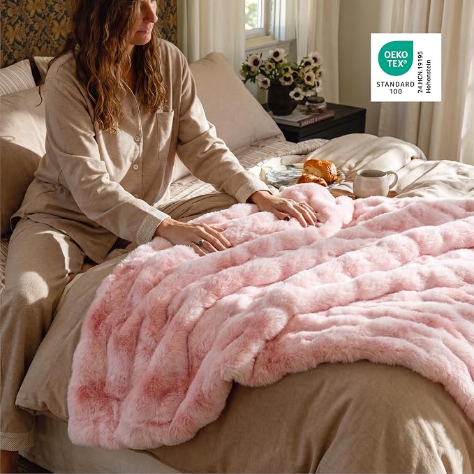 Bedsure GentleSoft Bubble Faux Fur King Size Blanket for Bed, Fluffy Fuzzy King Blanket for Winter, Soft Cozy Faux Fur Bedding Thick Warm Plush Decor for Bedroom, Tie-dye Pink, 104x90