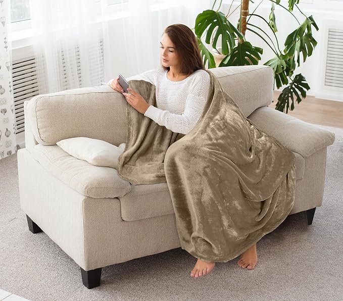 Utopia Bedding Ultra Soft Fleece Bed Blanket Throw Size Camel (50x60 Inch) | Microfiber Plush Warm Lightweight Breathable Cozy Blanket Anti-Static, All Season Use, Gift for Women and Men