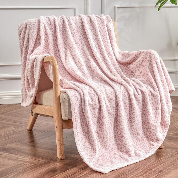 Edenleaf Leopard Print Blanket Fleece Throw for Bed Sofa Travel and Camping, Super Soft Cozy Fluffy Plush Cheetah Print Blanket for All Seasons 50"x60" (Light Pink)