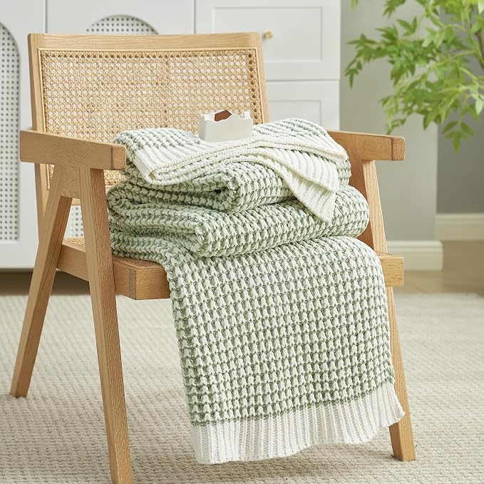 Knit Throw Blanket, Soft Chenille Cozy Breathable Pineapple Chunky Decorative Blanket for Couch, Bed & Sofa, French-Inspired Lightweight Warm Gift for Women, Sage Green, 60"x80"