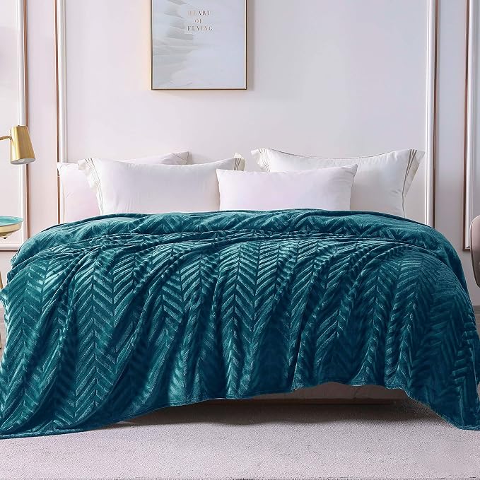 Whale Flotilla Flannel Fleece Fall Bed Blanket Twin XL Size, Teal | Lightweight Breathable Soft Bedspread, Plush Fluffy Coverlet Chevron Design Decorative Blanket for Home Life, 90x66 Inch