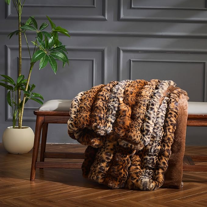 Leopard Faux Fur Blankets 60''x80'' for Bed, Sofa, Couch, Travel and Camping, 750 GSM Double Sided Fluffy Warm Thick Throw Blanket, Super Soft Cozy Plush Cheetah Print Blankets for All Seasons
