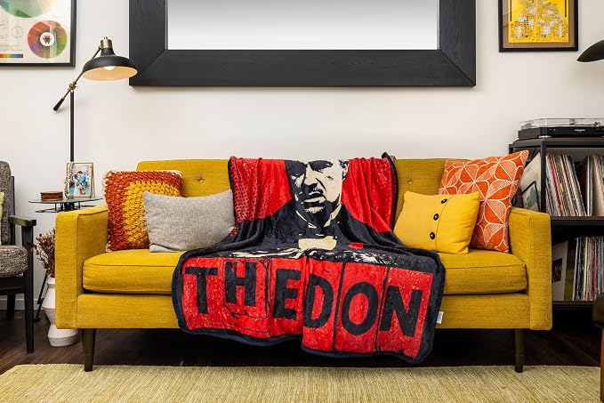 Silver Buffalo The Godfather Don Vito Corleone, Fleece Throw Blanket, 45x60in | Soft Polyester, 185 GSM, 114 x 152 cm, Black