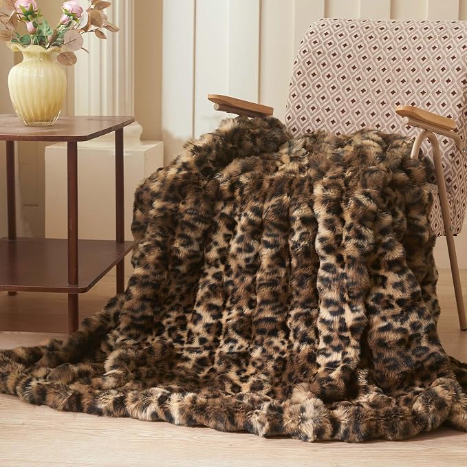 LIFEREVO Cheetah Print Faux Rabbit Fur Throw Blanket 60x80, Brown and Black | Leopard Print Soft Fluffy Bubble Throw for Bed Couch Sofa Office, Washable Skin-Friendly Cozy Furry Blanket for Home Decor