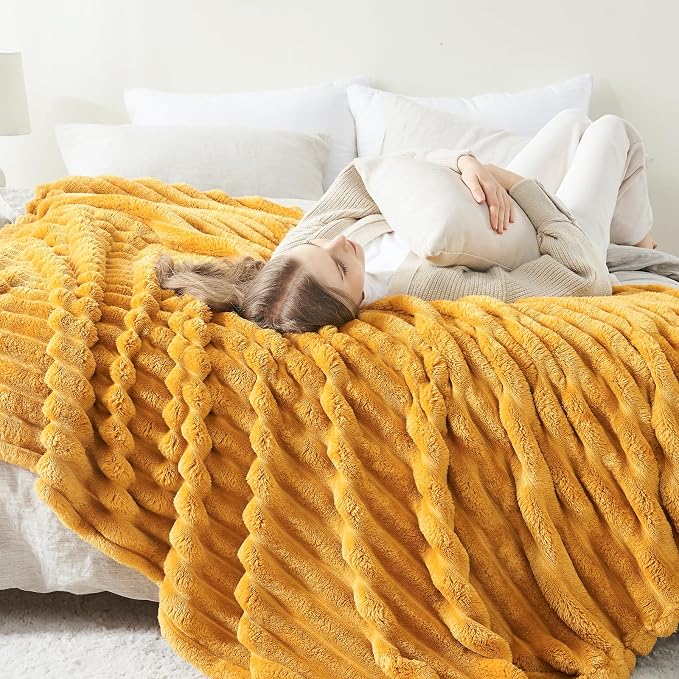 NEWCOSPLAY Fleece Ribbed Cozy Throw Blanket for Couch, Yellow, 50"x60" | Premium Silky Flannel Blanket, Soft Lightweight Fluffy Throw Blanket for Bed Sofa Decor, Gift for All Season Use