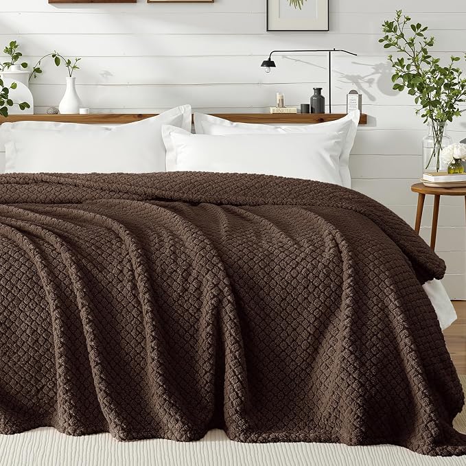 Exclusivo Mezcla Soft Fleece Twin Size Blanket for Bed, Coffee | Jacquard Lightweight Cozy Bed Blanket, Breathable Decorative Fuzzy Textured All Season Use, 60x80 Inches