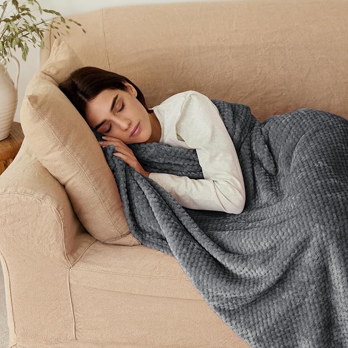 Exclusivo Mezcla Soft Waffle Fleece Bed Blanket Queen Size, Gray | Lightweight Plush Blanket for Bed, Bedroom, Cozy Flannel with Waffle Texture, Stylish Home Decor, All Season, 90x90 Inches