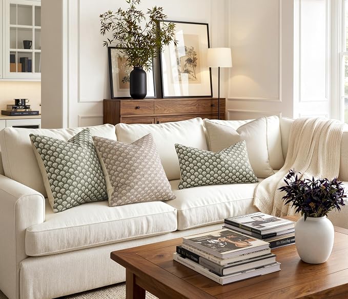 MIULEE Floral Print Decorative Lumbar Pillow Covers 12x20, Sage Green | Vintage Boho Farmhouse Modern Home Decor, Set of 2, Block Print Cushion Covers for Couch Sofa Bed Living Room