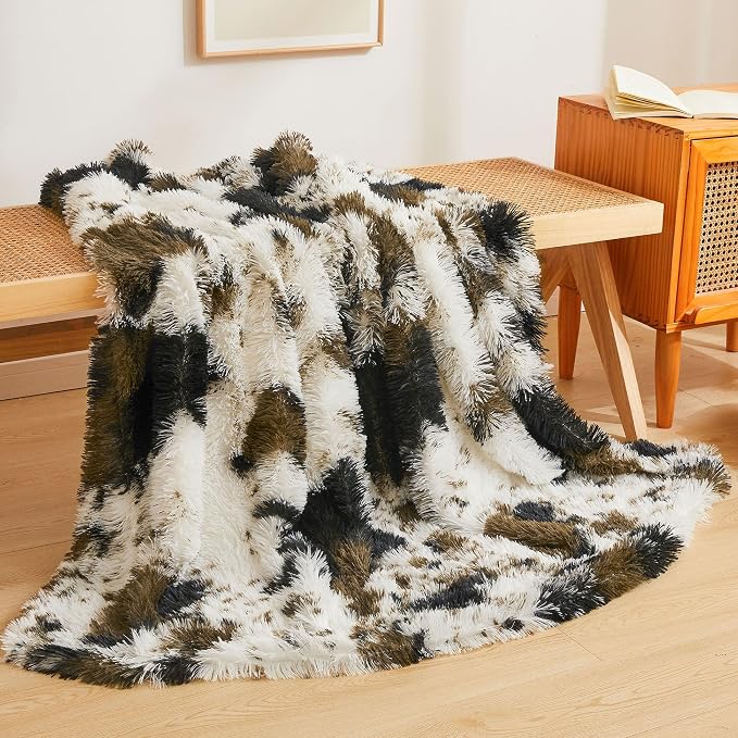 XeGe Luxury Faux Fur Throw, Soft 50x60 Cow Print Fluffy Blanket, Shaggy Plush Decorative Couch Throw, Cute Furry Animal Print Fuzzy Blanket for Sofa Bed, Cow Brown