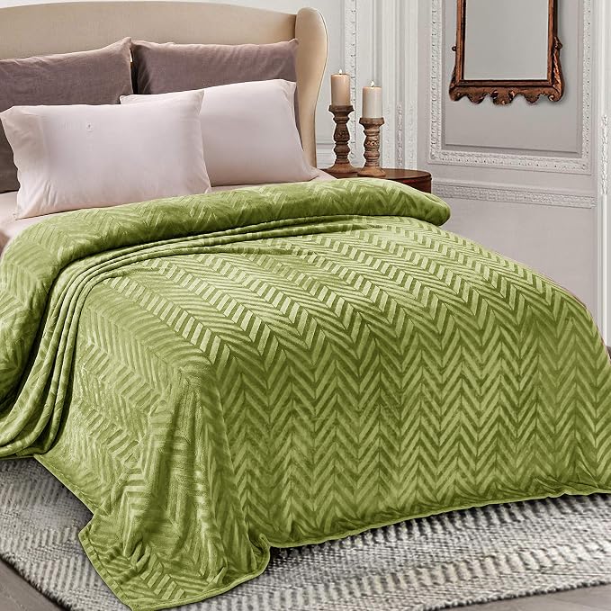 Whale Flotilla Flannel Fleece Fall Bed Blanket Queen Size, Olive Green | Lightweight Breathable Soft Bedspread, Plush Fluffy Coverlet Chevron Design Decorative Blanket for Home Life, 90x90 Inch