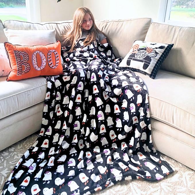 Halloween Ghost Fleece Throw Blanket, Cute Ghosts on Black, 50x70 in | Ultra-soft cozy flannel fleece, for sofa couch bed chair & dorms, spooky Halloween décor, durable and machine washable.