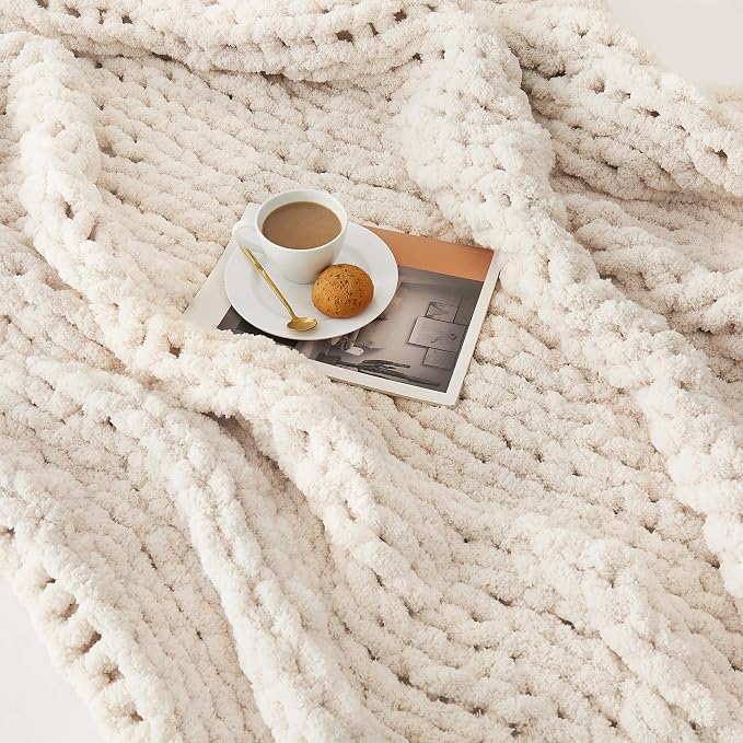 L'AGRATY Chunky Knit Throw Blanket for Couch, 80'' x 90'' Knit Throw, Ivory | Handmade Chenille Crochet Blanket for Sofa Bed, Thick Cable Knitted Blankets for Room Home Decor, Birthday Gift for Women Mom